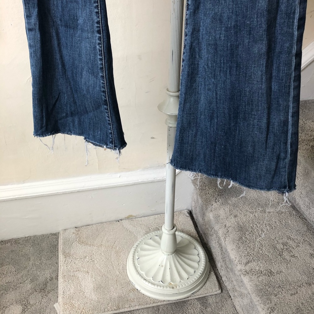 Kut from the Kloth Raw Hem Chrissy Flare Jeans - Picture 8 of 8